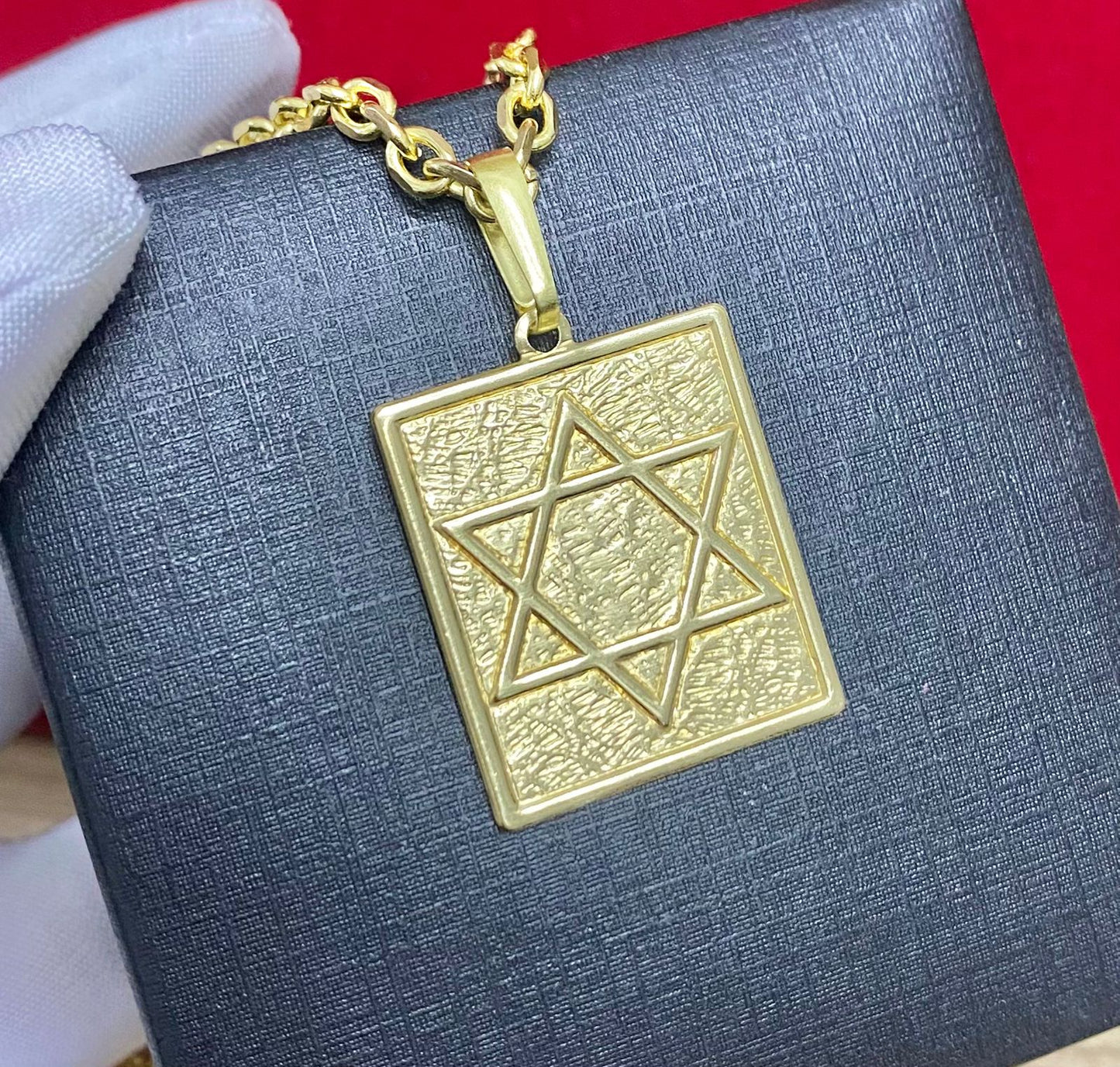 PINGENTE ESTRELA DAVI PLACA