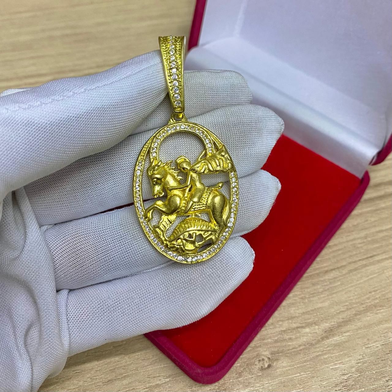 PINGENTE SÃO JORGE MÉDIO CRAV OVAL