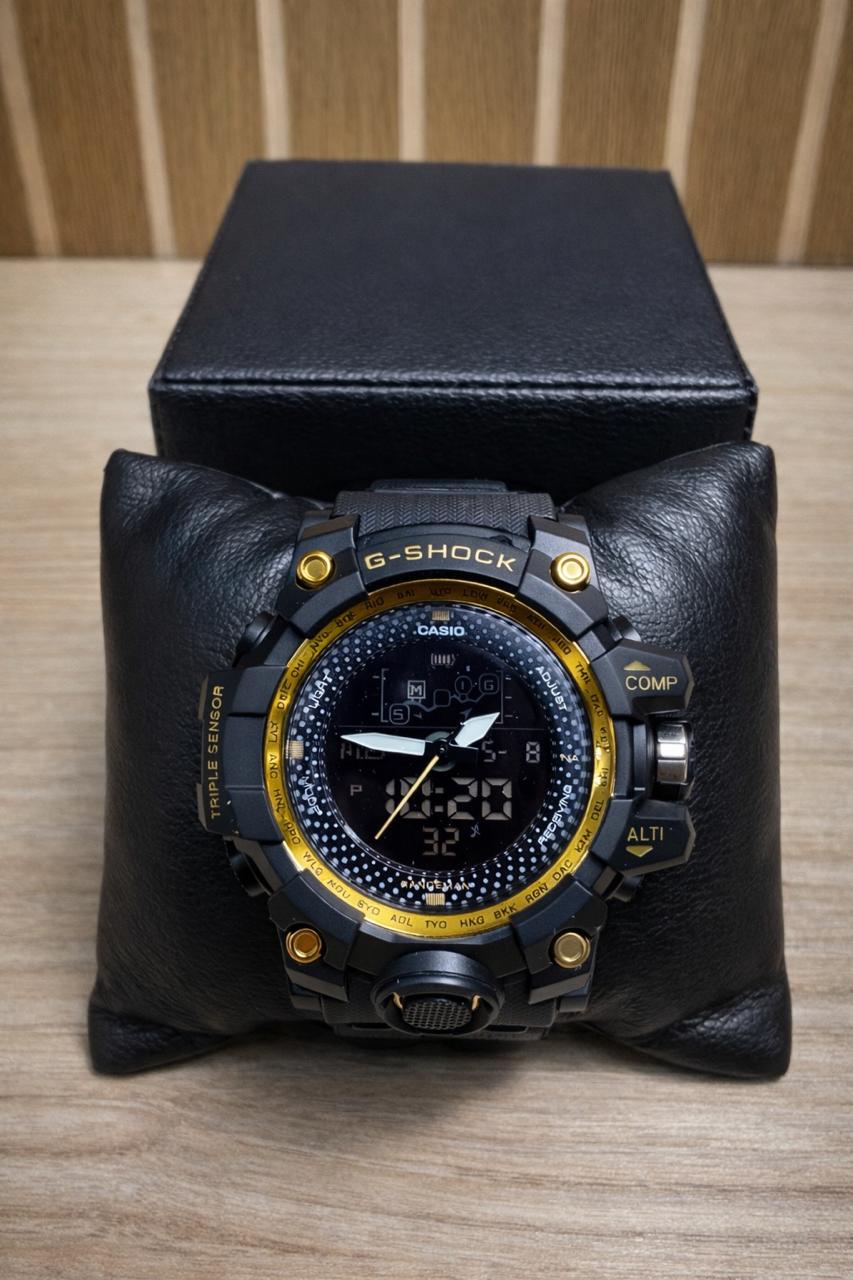 GSHOCK (PRETO\DOURADO) AUTOMÁTICO CAIXA ALTA