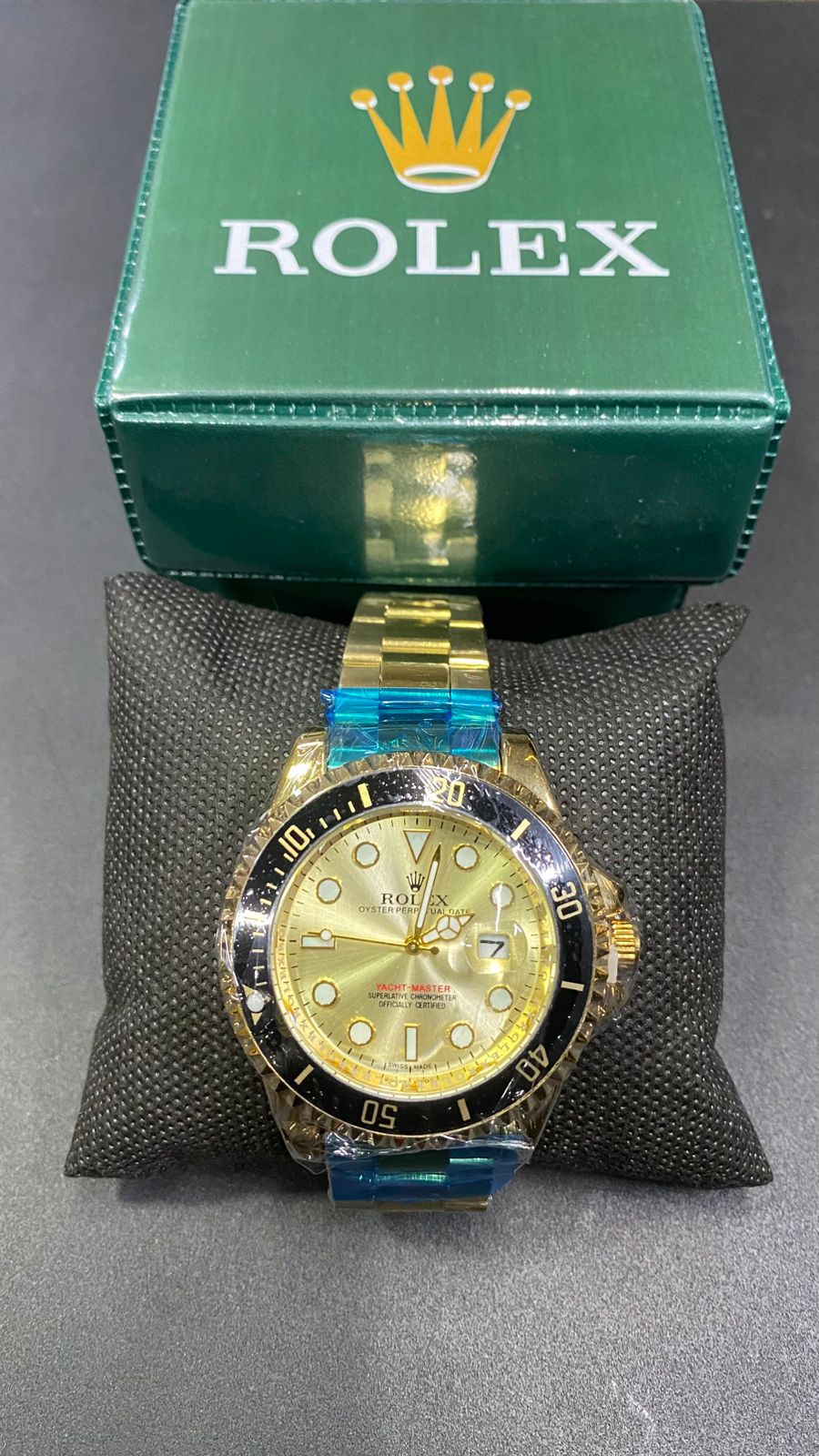 RELOGIO ROLEX DOURADO BORDA PRETO