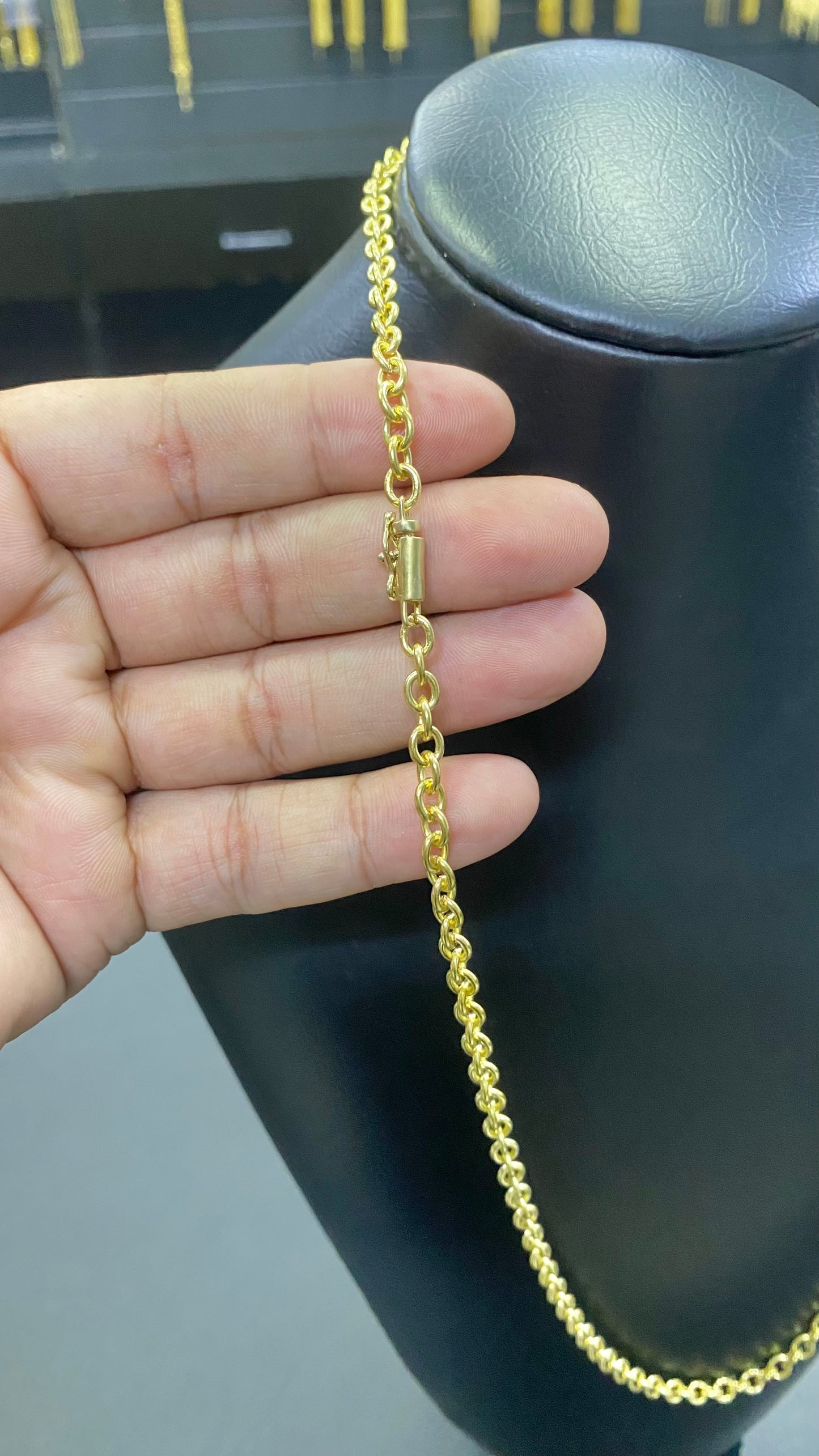 CORRENTE ELO CADEADO BOLEADO 4MM C / FECHO CANHÃO