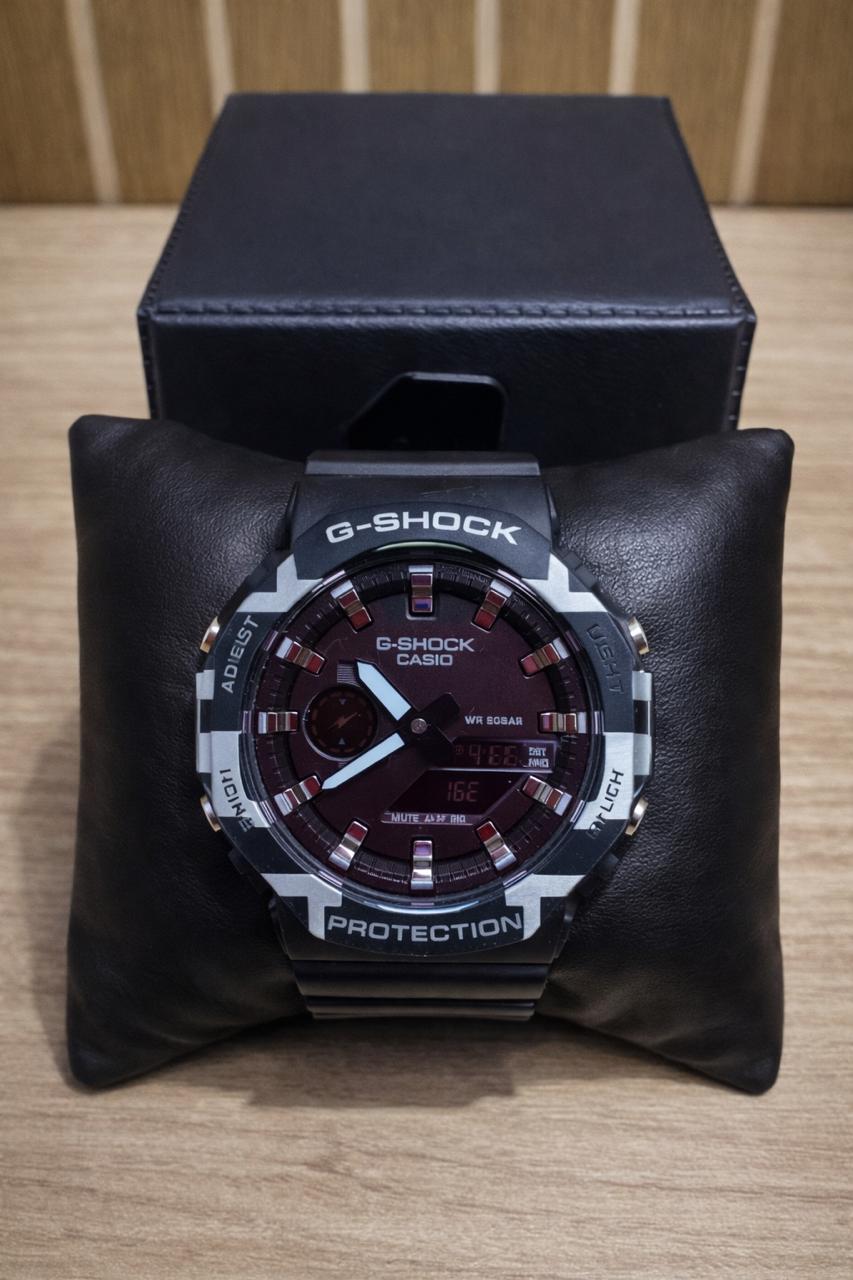 GSHOCK (PRETO\BRANCO) CAMUFLADO AUTOMÁTICO