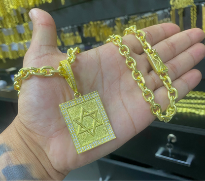 CORRENTE ELO CADEADO 8MM + ESTRELA DE DAVI QUADRADA CRAVEJADO