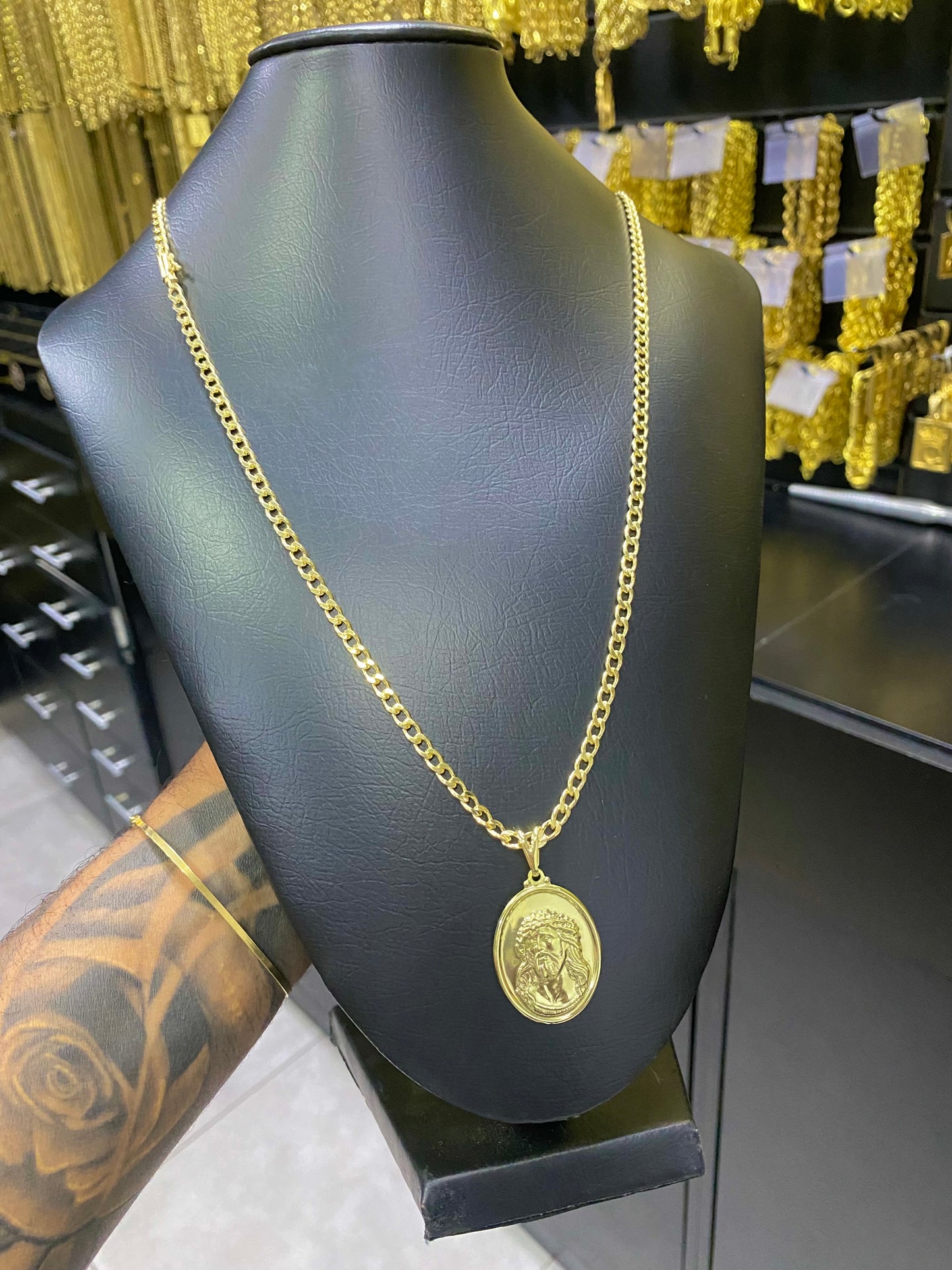 CORRENTE ELO PITBULL 3MM C/PING ROSTO DE CRISTO - WRDJOIAS