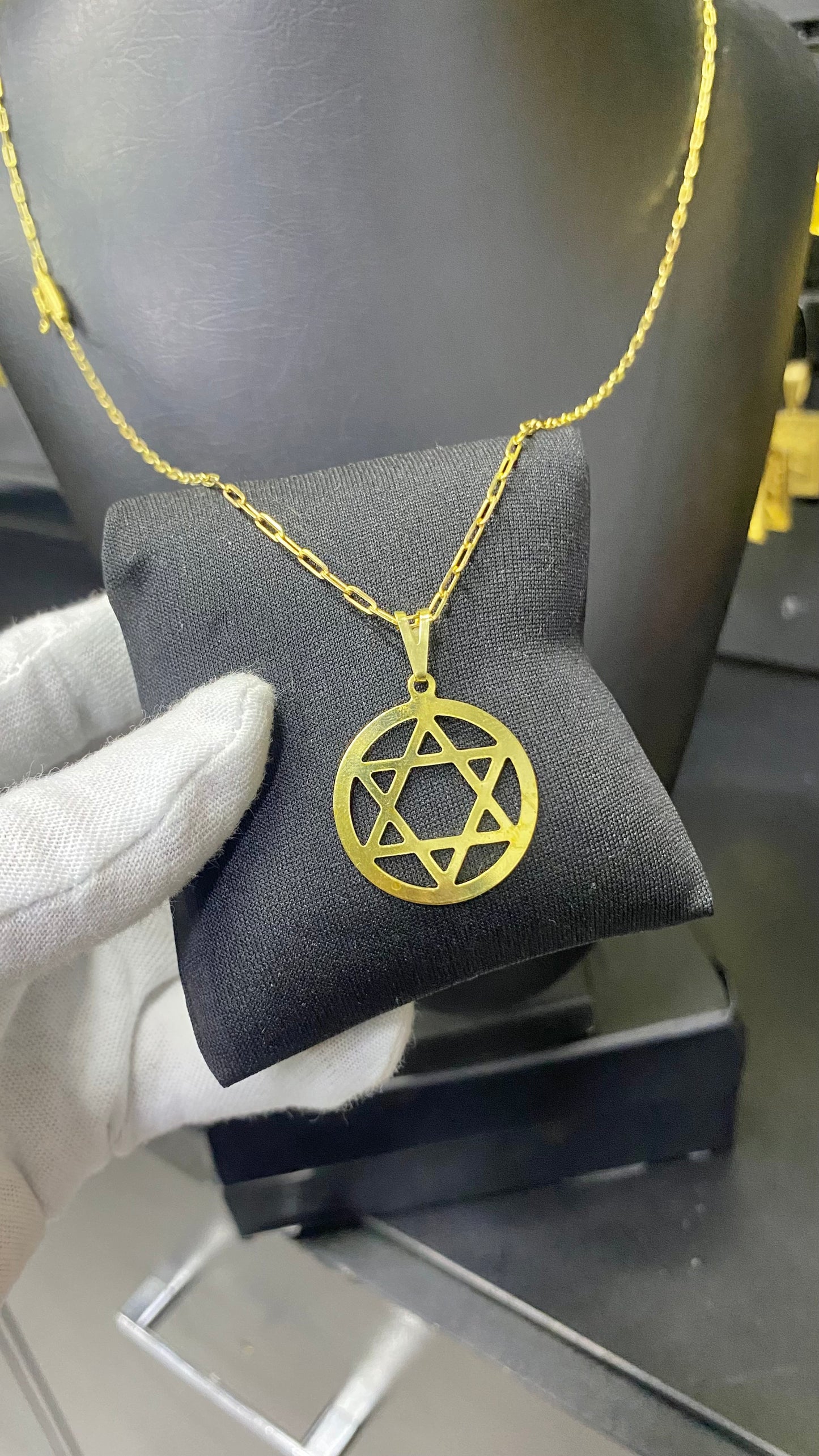 CORRENTE ELO MEIA CANA 3MM + PINGENTE ESTRELA DE DAVI REDONDA VAZADA