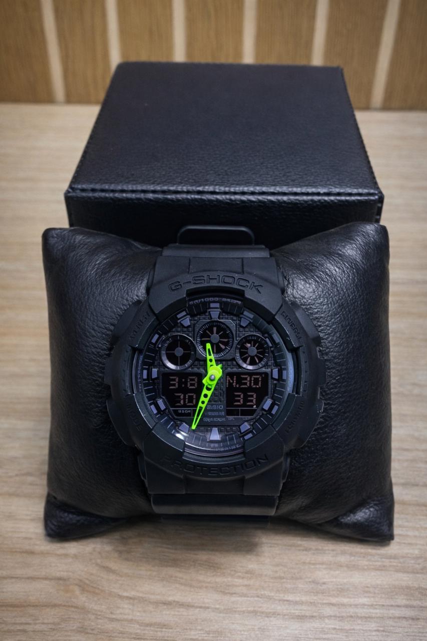 GSHOCK PRETO PONTEIRO VERDE AUTOMÁTICO