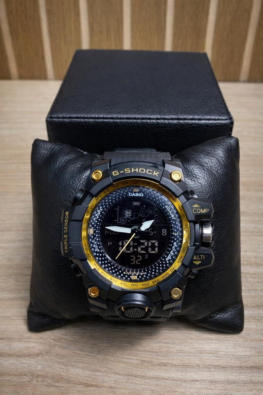 GSHOCK (PRETO\DOURADO) AUTOMÁTICO CAIXA ALTA
