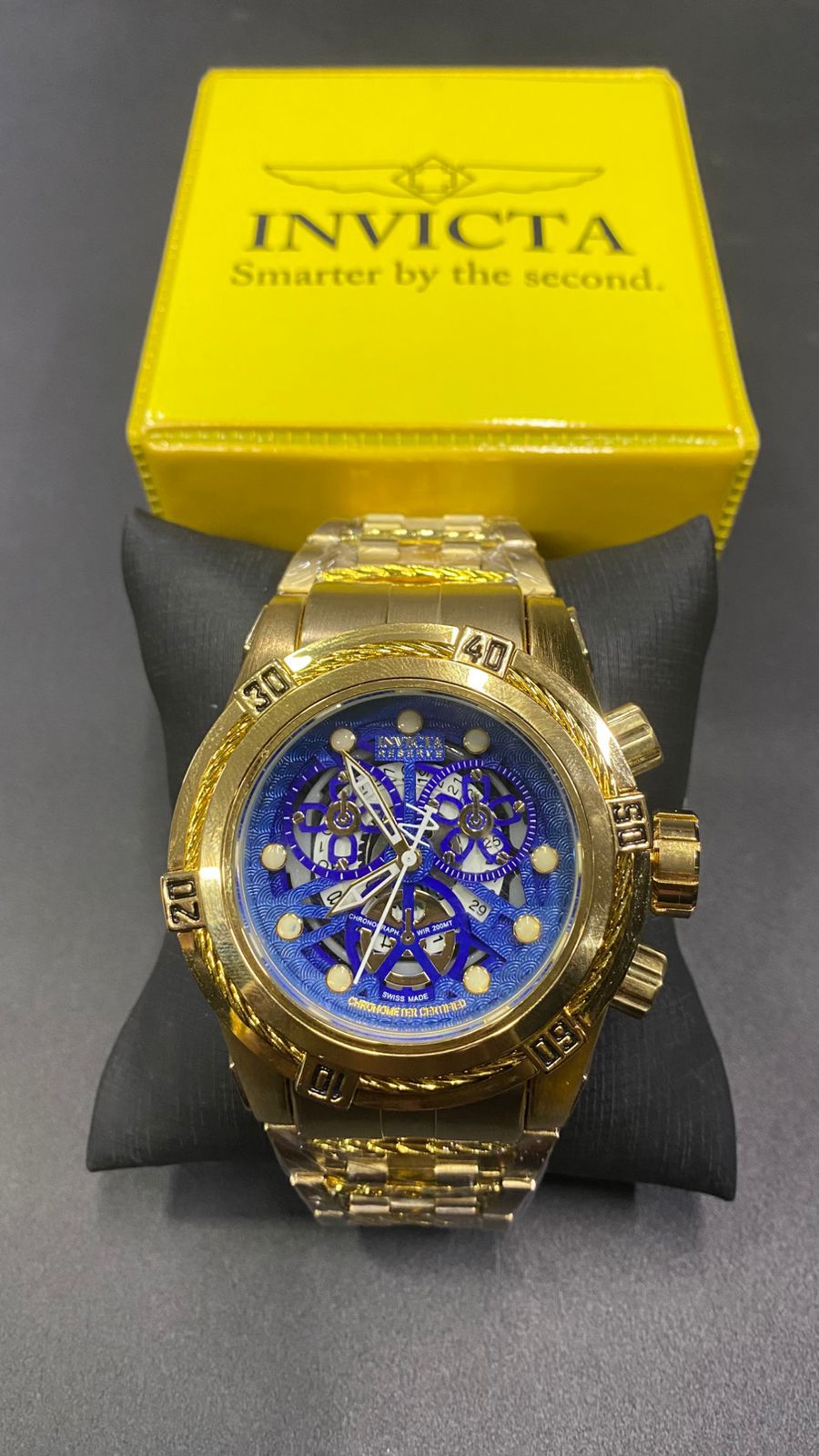 RELOGIO INVICTA FUNDO AZUL
