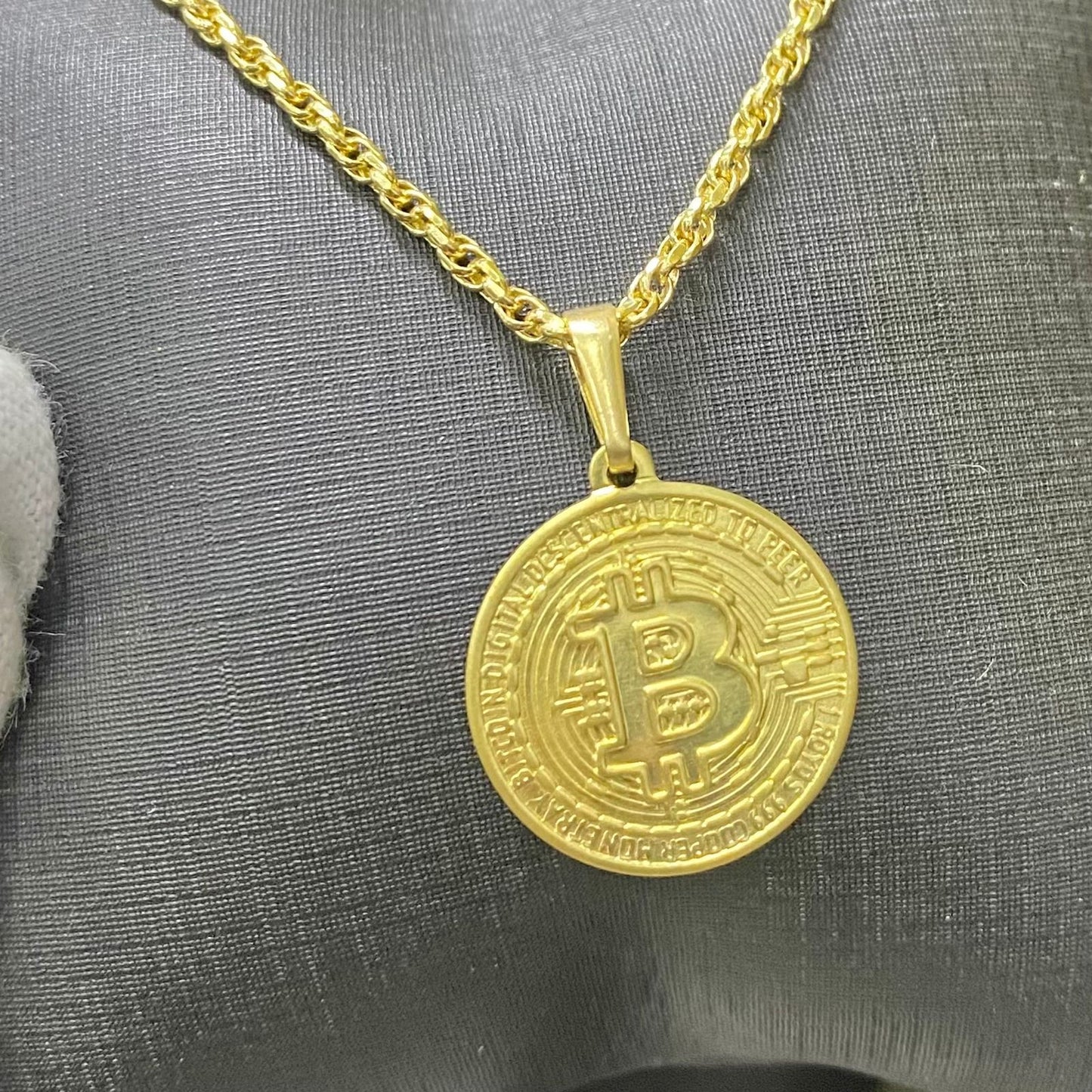 PINGENTE BITCOIN