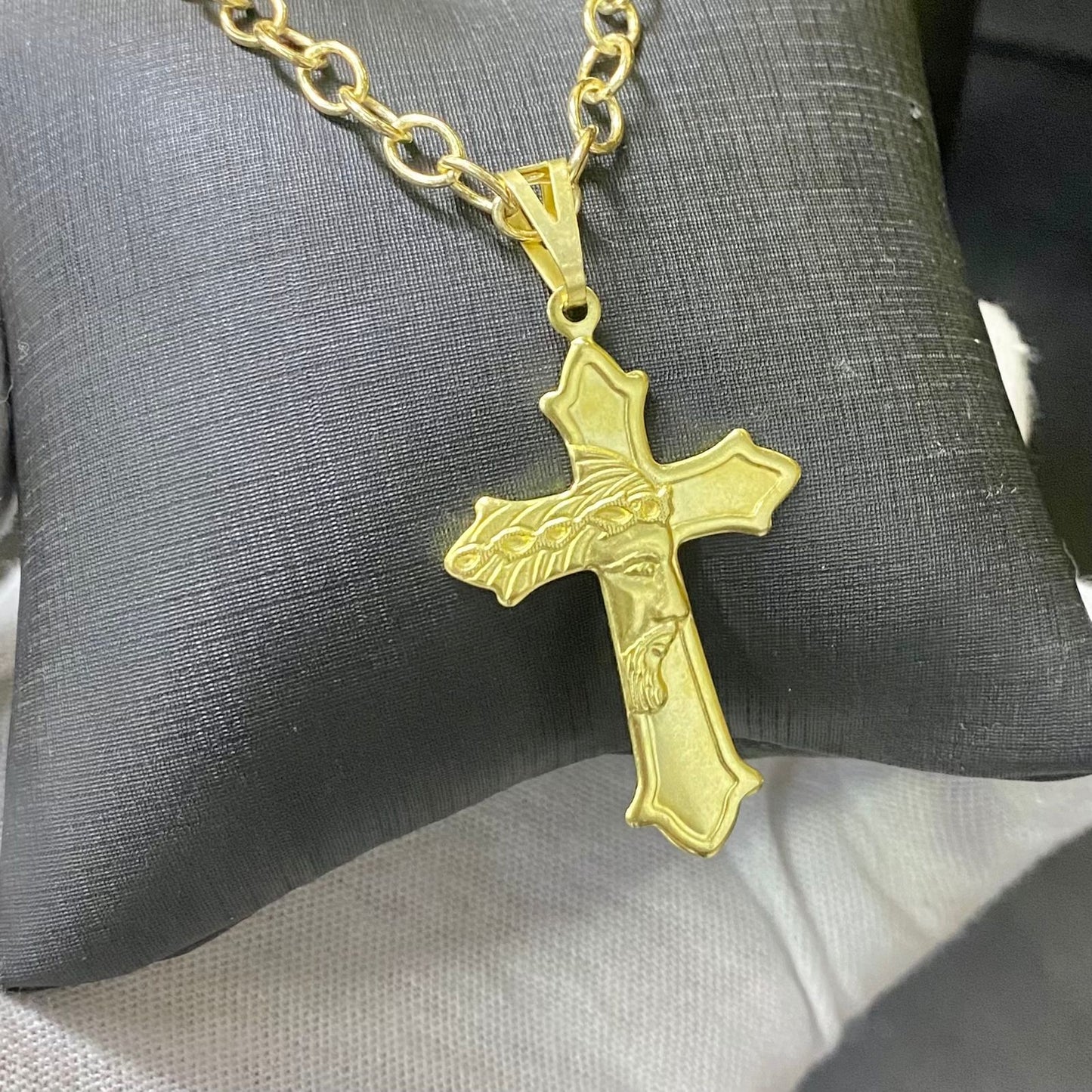 PINGENTE CRUCIFIXO ROSTO DE CRISTO