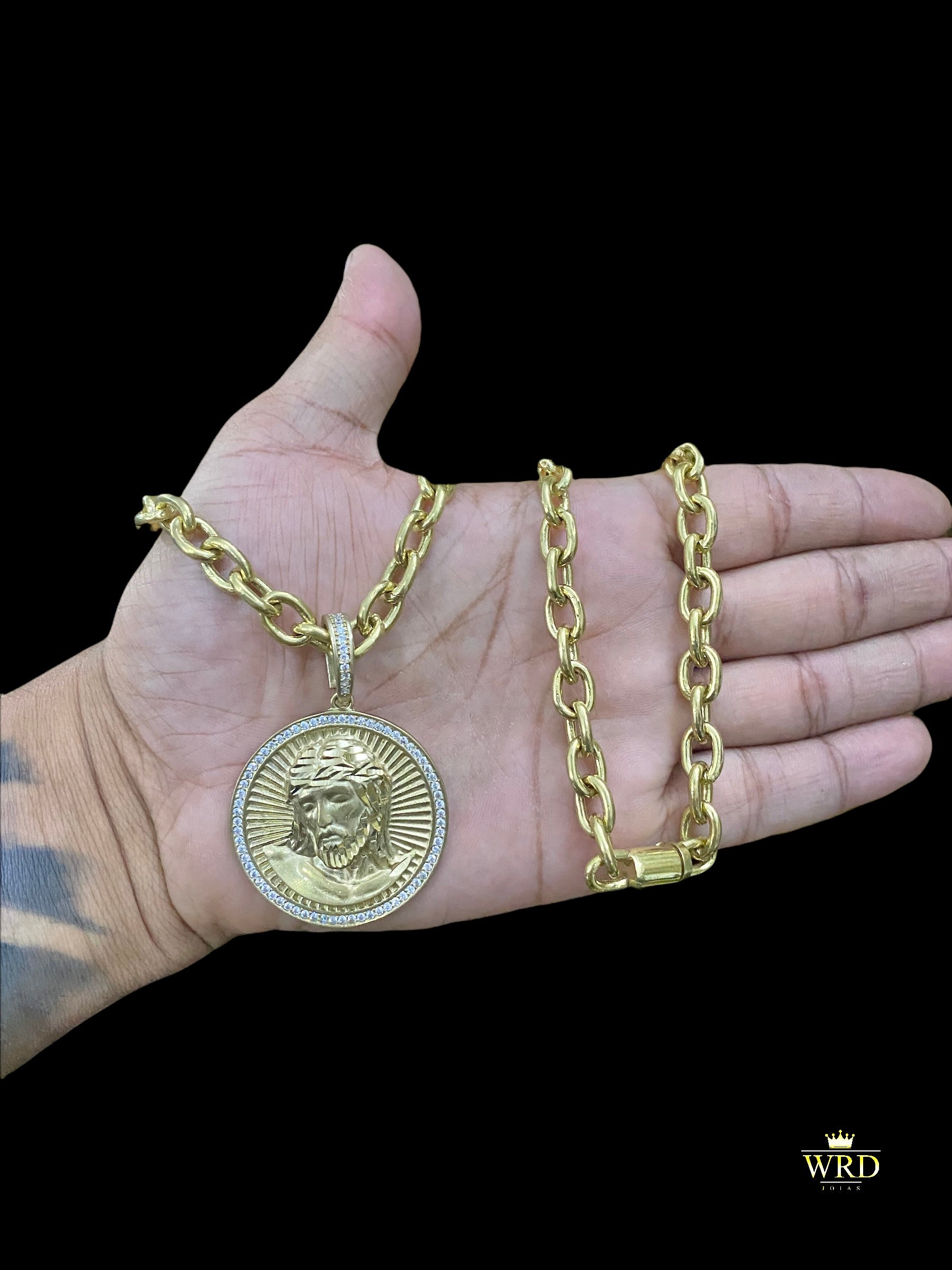 CORRENTE ELO CADEADO 8MM COM PINGENTE CRISTO CRAVEJADO - WRDJOIAS
